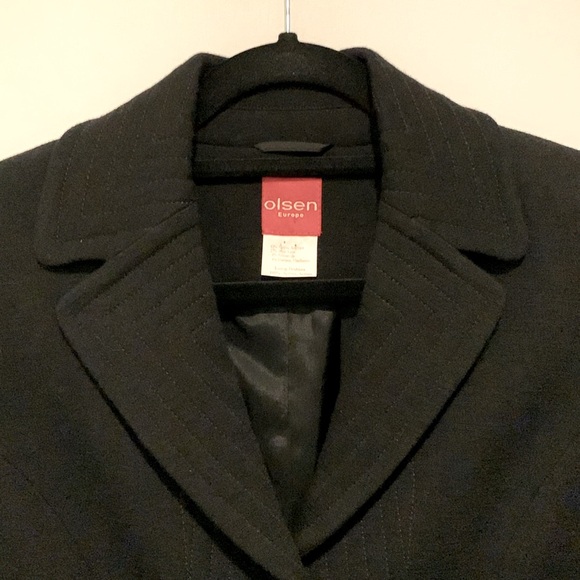 Beautiful wool blend Olsen tailored black jacket. Estimated Sz medium. EUC. - Picture 3 of 10